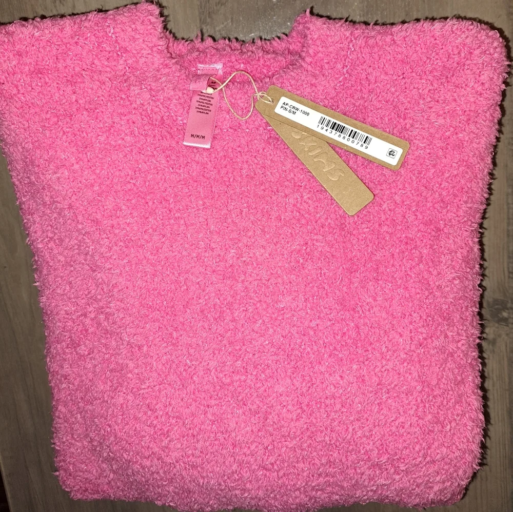 🚨 SOLD OUT 🚨  SKIMS Pullover Unisex Oversized Cozy Knit Boucle Sweater Pink - Picture 6 of 7